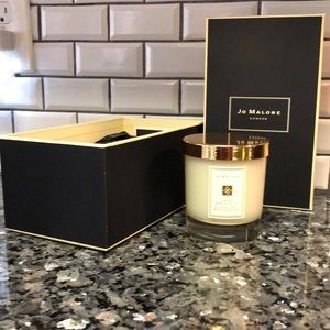 Jo Malone candle